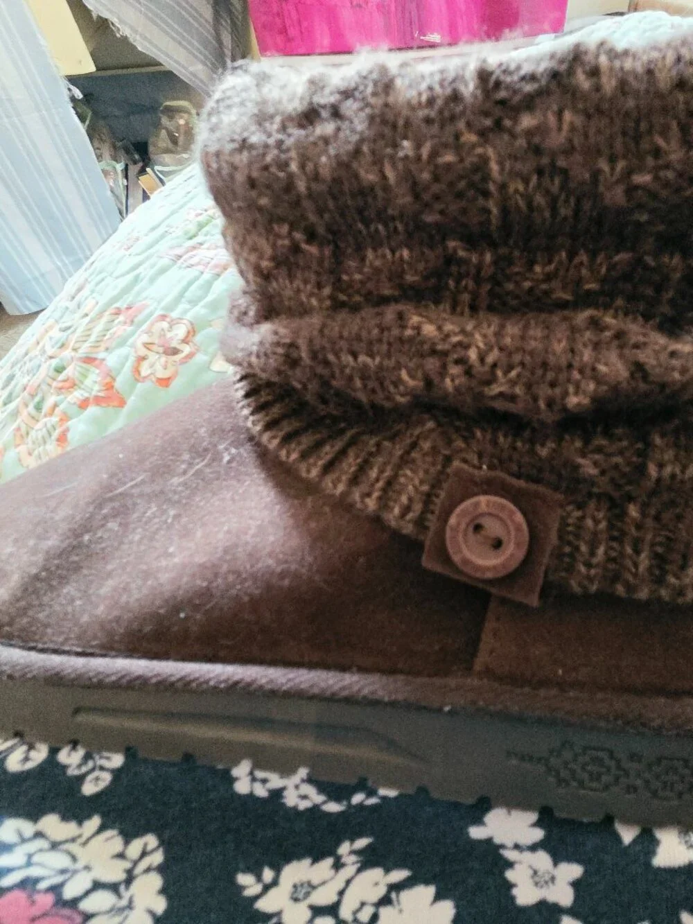 Women's MUKLUKS Sweater/Slouchy Booty. Size 8W Dark Brown CUTE!